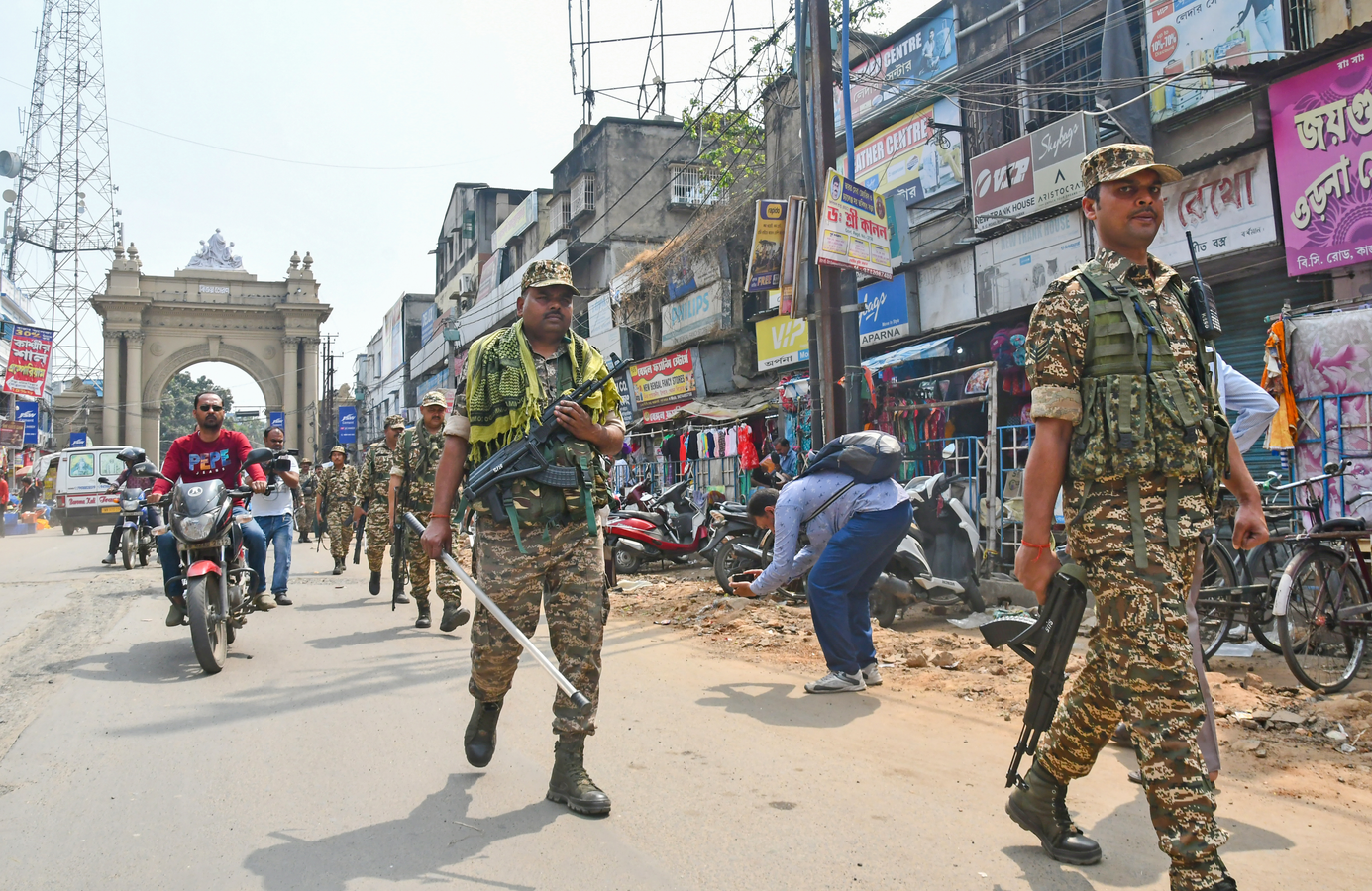 Sensitivity Mapping Drives Police Observer Increase for West Bengal Polls.webp