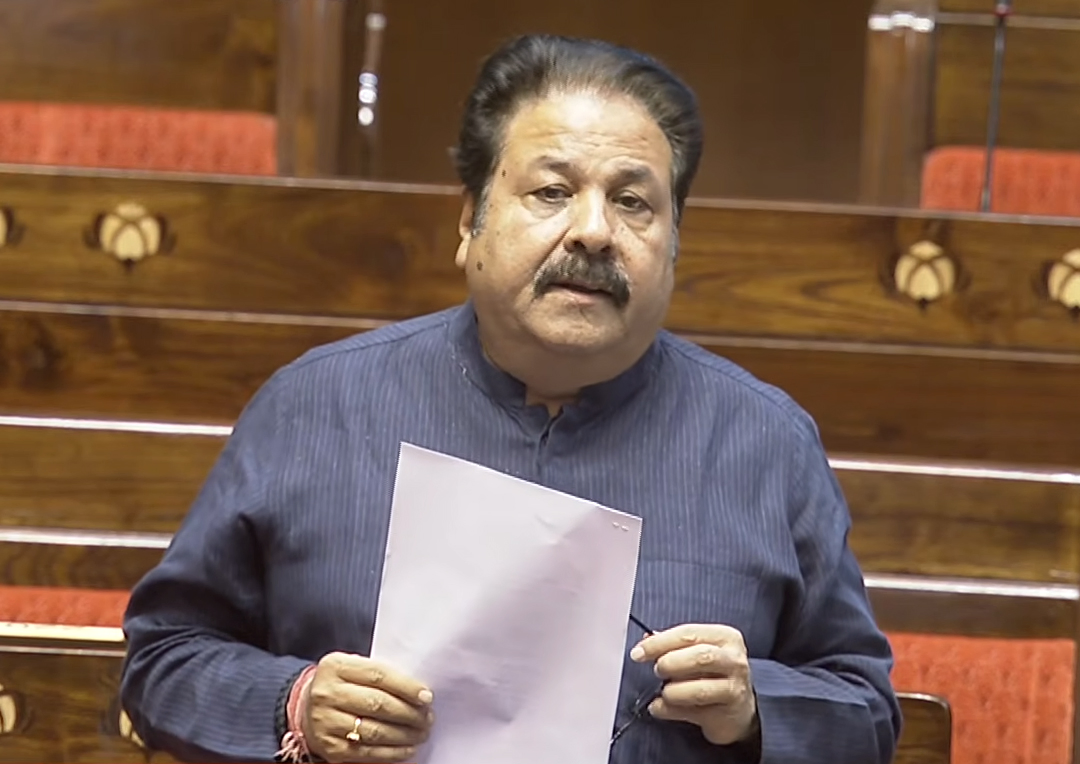 Insurance Claims Shortfall: Issues in Crop Insurance Scheme.webp