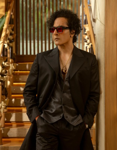 Influencers vs. Traditional Actors: An Actor's Perspective.webp