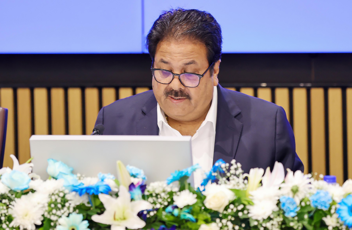 BCCI States Franchise Decision for Pakistan Spinner.webp