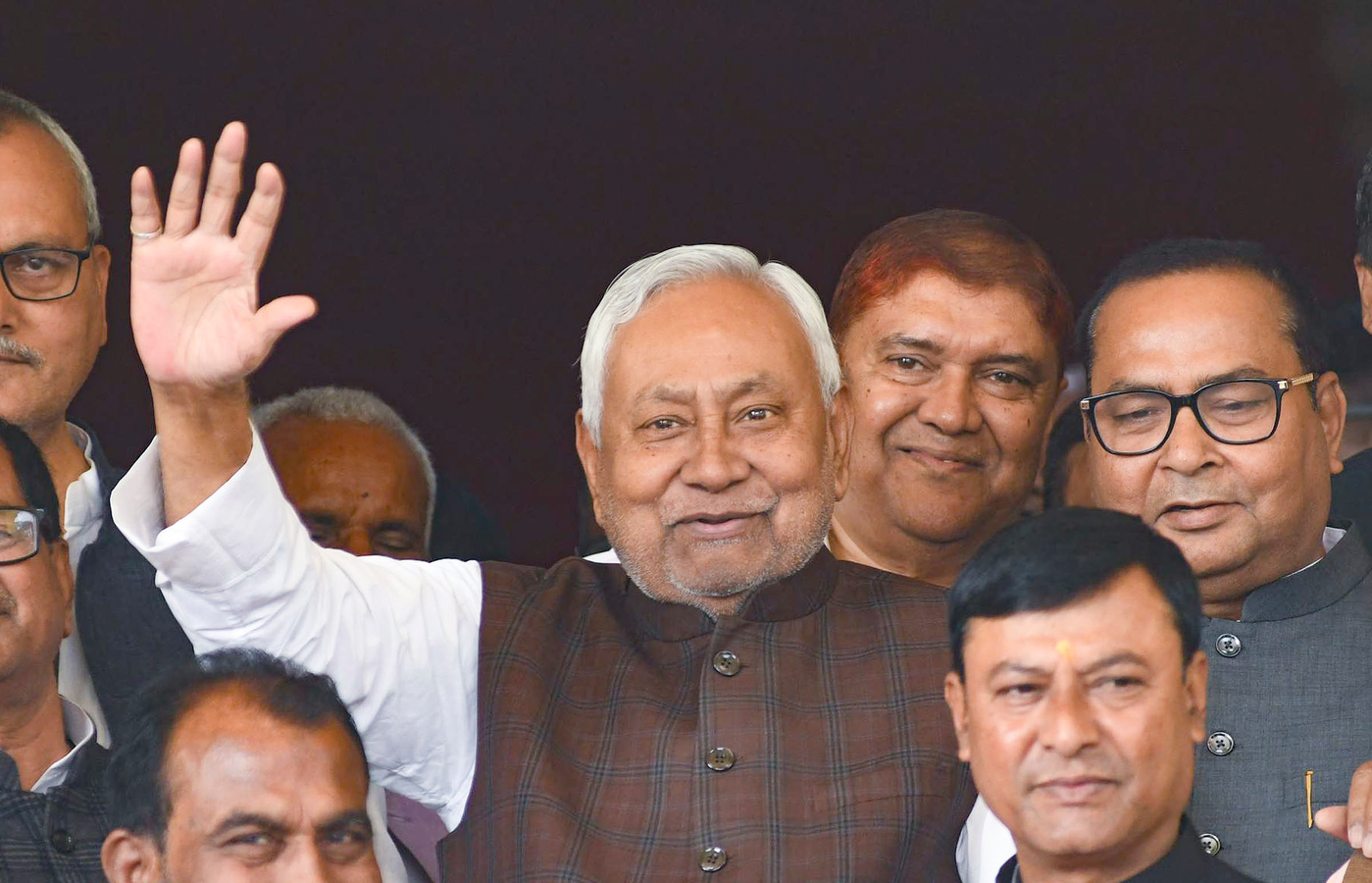 Samrat Choudhary Highlights Continued NDA Partnership with Nitish Kumar.webp