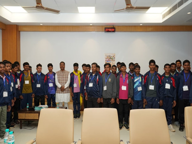 Rehabilitation Efforts: Maoists Gain Insight into Democracy.webp