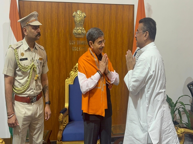 West Bengal Governor Faces Protocol Complaint from Opposition.webp