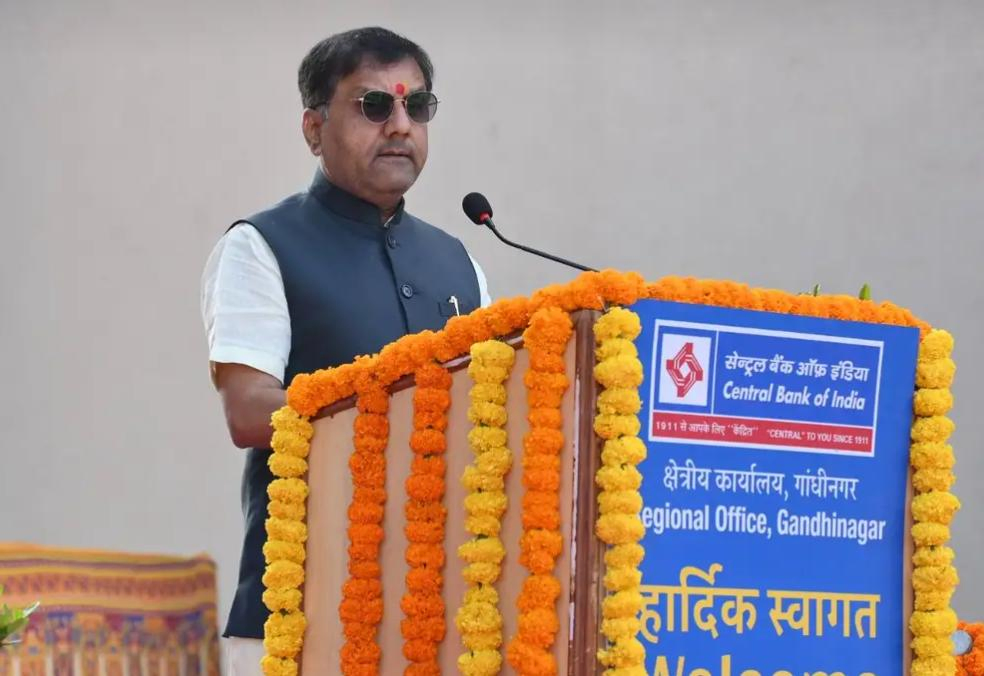 Nehru's Opposition to Somnath Consecration: Gujarat Assembly Debate.webp