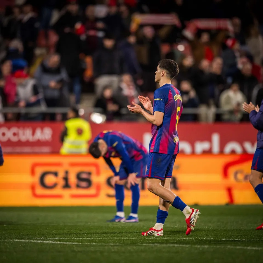 Barcelona's Defensive Issues Exposed in Girona Victory.webp