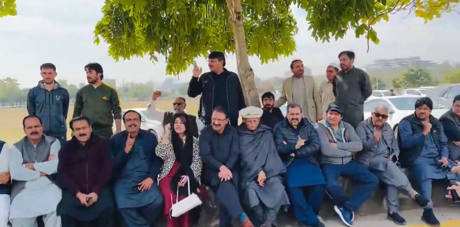 Protests Against Pakistan Government Reach Fifth Day.webp