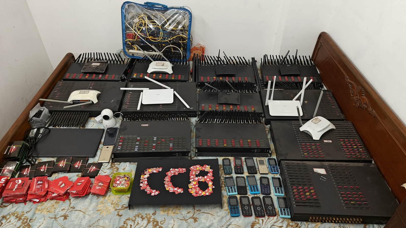 SIM Box Racket Busted: Kolkata Couple Loses Rs 3 Crore to Cyber Fraud.webp SIM Box Racket Busted: Kolkata Couple Loses Rs 3 Crore to Cyber Fraud.webp
