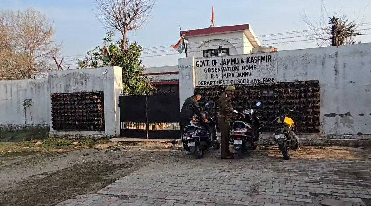 Investigation Launched After Pakistani Nationals and Gangster Escape from J&K Facility