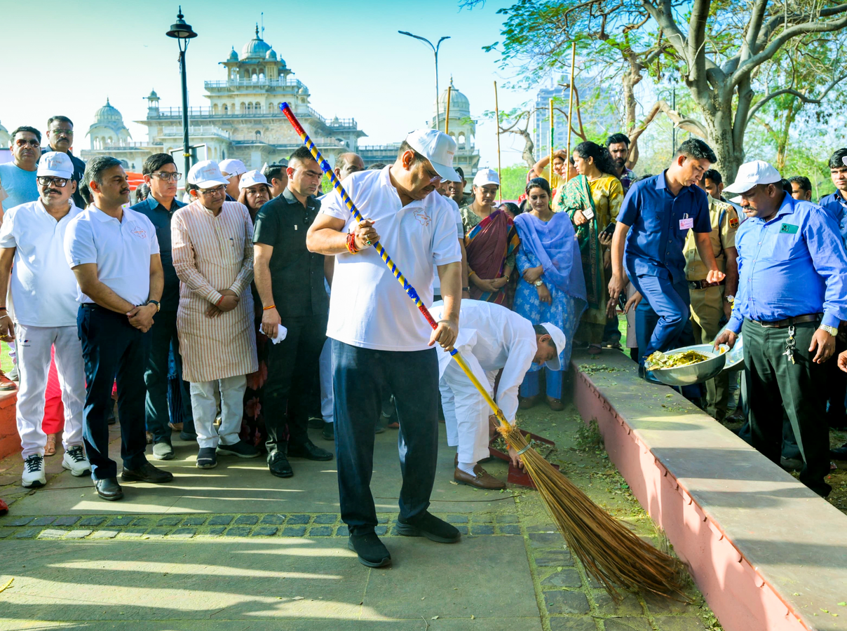 Rajasthan CM Launches State-Wide Cleanliness Campaign.webp