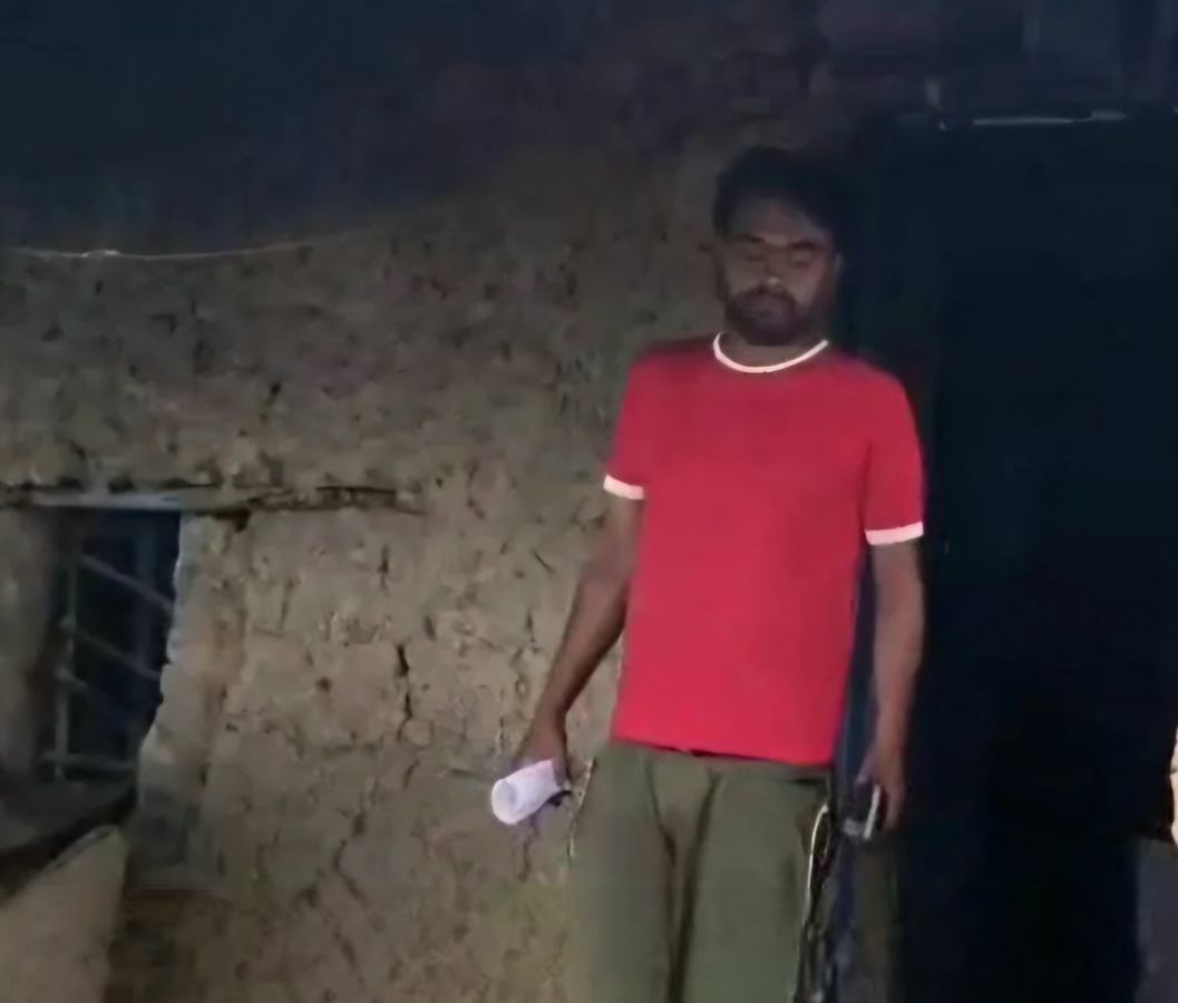 Awas Yojana Exclusion Sparks Allegations of Political Targeting.webp