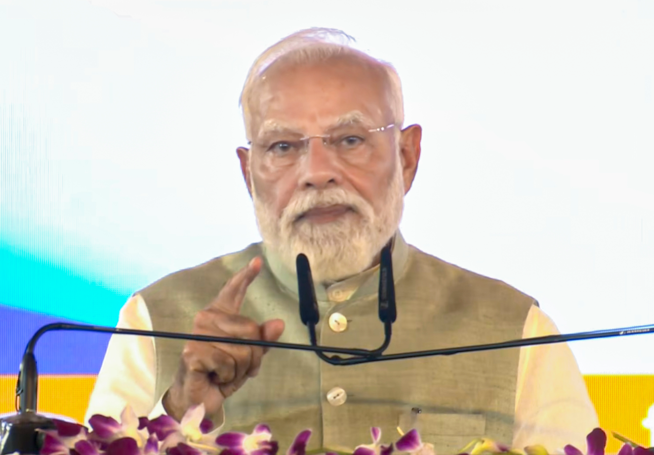New Roads, Rails, and Ports: Modi Launches Connectivity Initiatives in West Bengal.webp