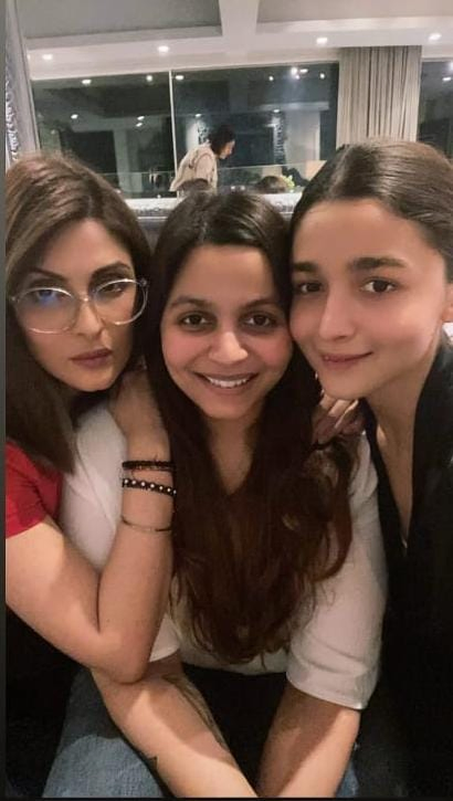 Family Celebrations for Alia's Birthday