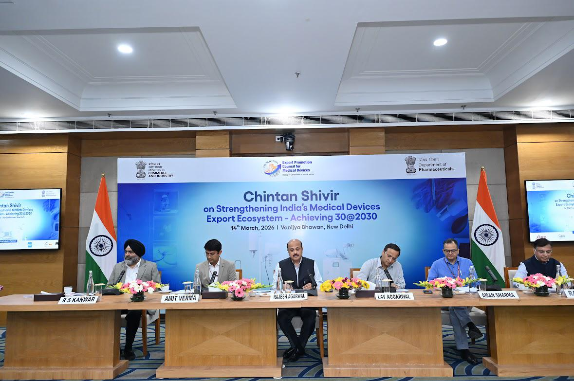 Medical Device Exports Surge to $4 Billion, India's Growth Ambitions.webp