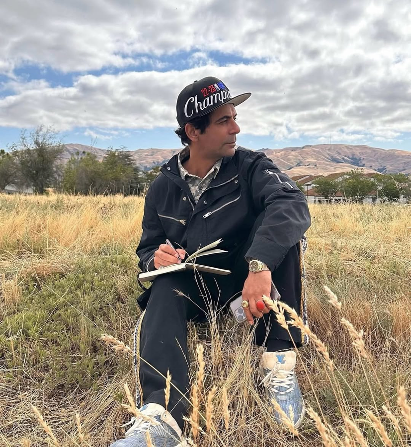 Sunil Grover Called 'Greatest Shape-Shifter' by Veteran Actor.webp