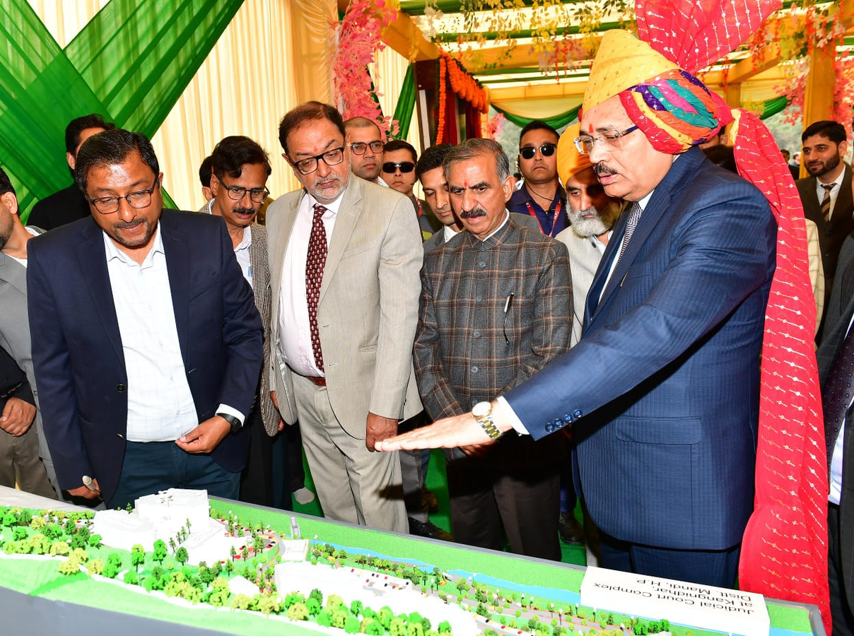 Justice Kant Emphasizes Fundamental Duties Alongside Fundamental Rights.webp