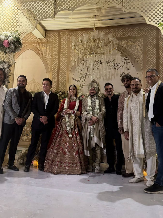 Kuldeep Yadav Marries Vanshika: Cricketers Congratulate Couple.webp