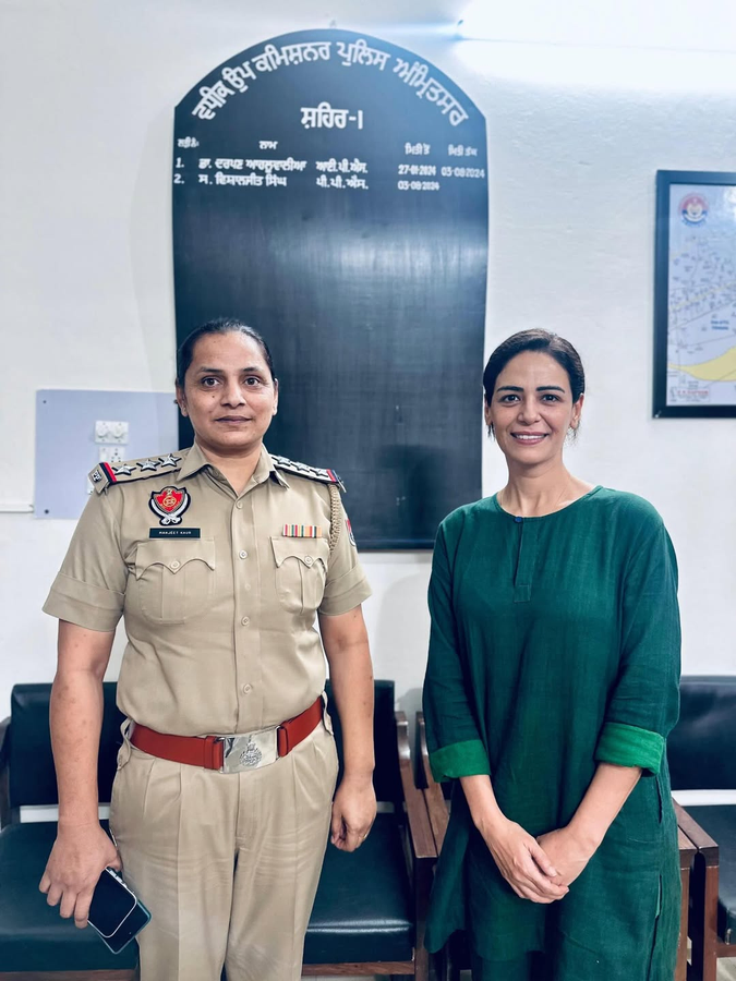 Actress Gains Respect for Women in Uniform on 'Kohrra 2' Set.webp Actress Gains Respect for Women in Uniform on 'Kohrra 2' Set.webp