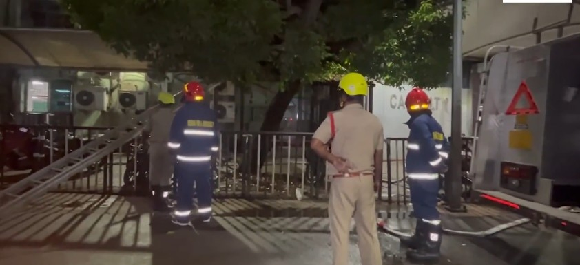Hospital Fire in Cuttack: Odisha CM Announces Inquiry and Support.webp