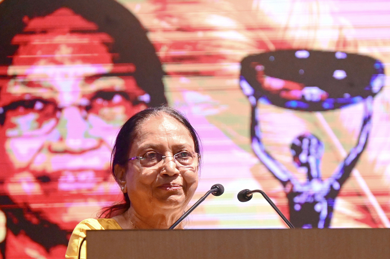 Floral Tribute Controversy: BJP Leader Calls for Investigation.webp