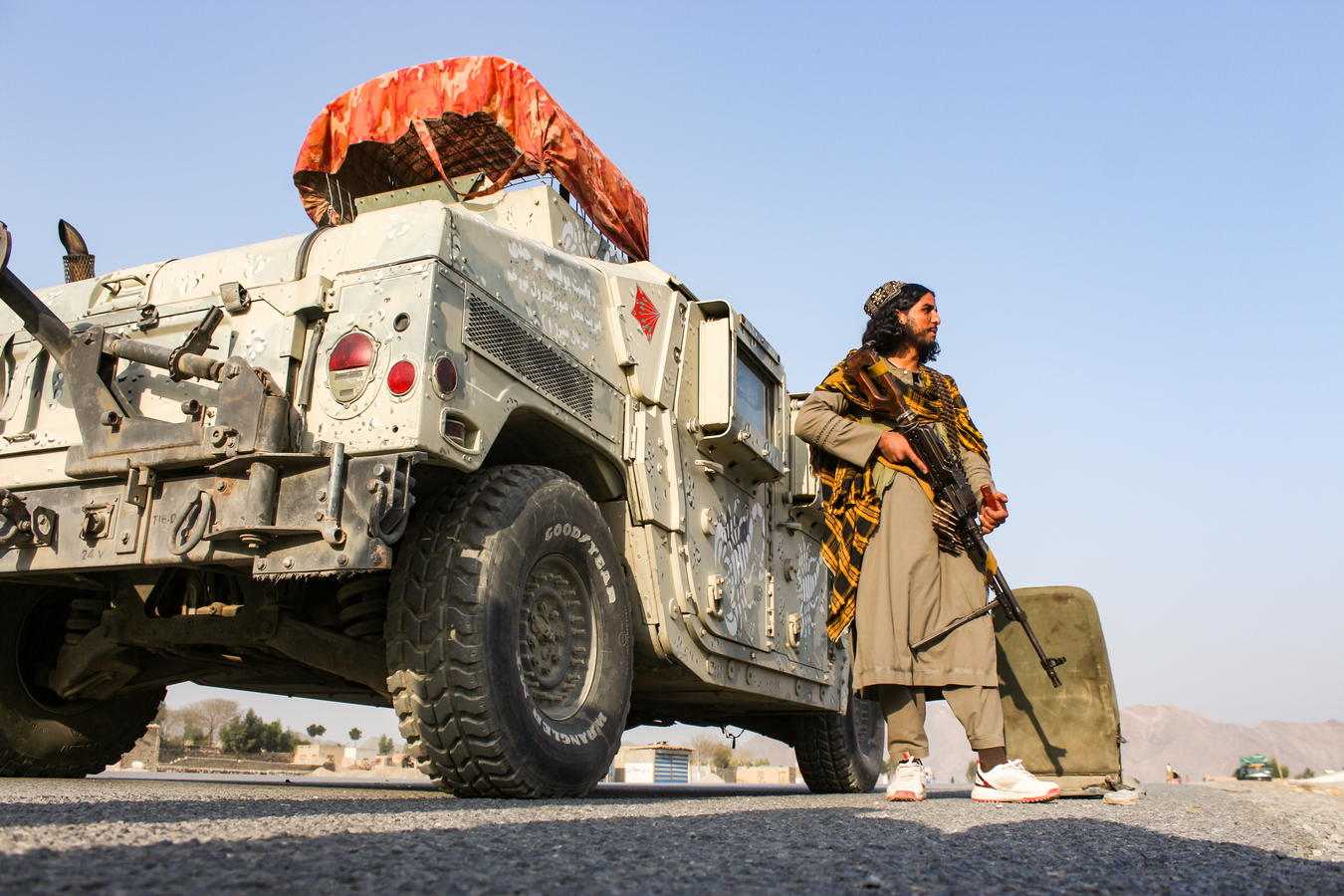 Border Clashes Escalate: Afghan Response to Pakistani Strikes.webp Border Clashes Escalate: Afghan Response to Pakistani Strikes.webp