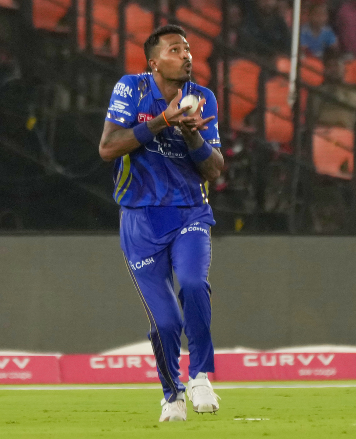 Hardik Pandya Needs to Bring 'A' Game for MI's Title Push.webp