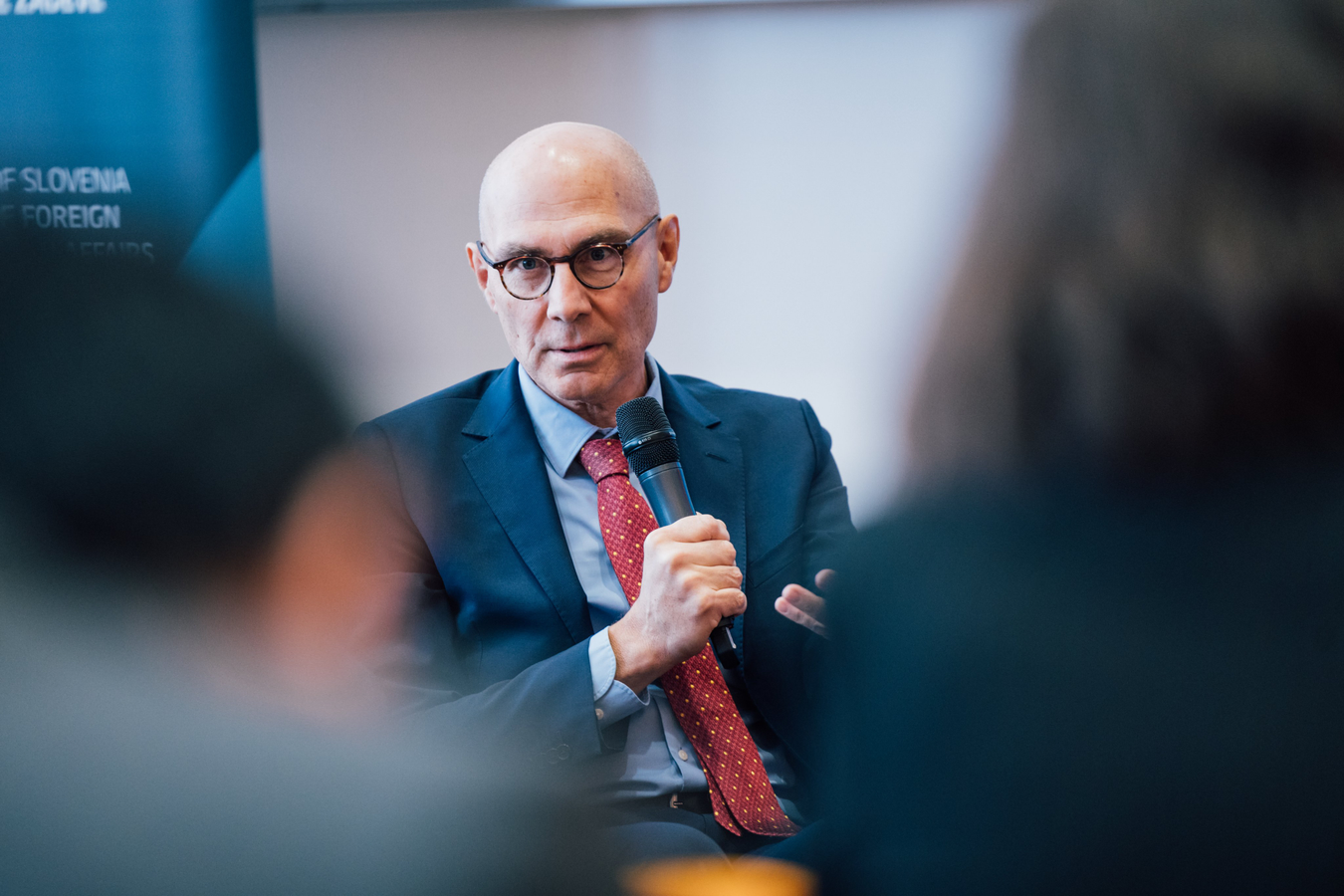 UN Condemns Kabul Hospital Attack, Calls for End to Hostilities.webp