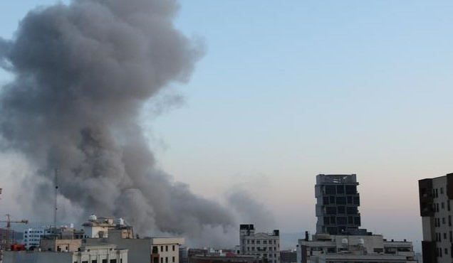 US Strikes Iranian Missile Sites Near Strait of Hormuz.webp