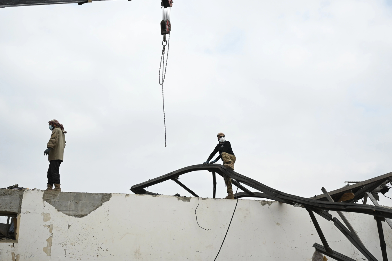 Rising Civilian Deaths in Afghanistan Fuel Pakistani Public Support for War.webp