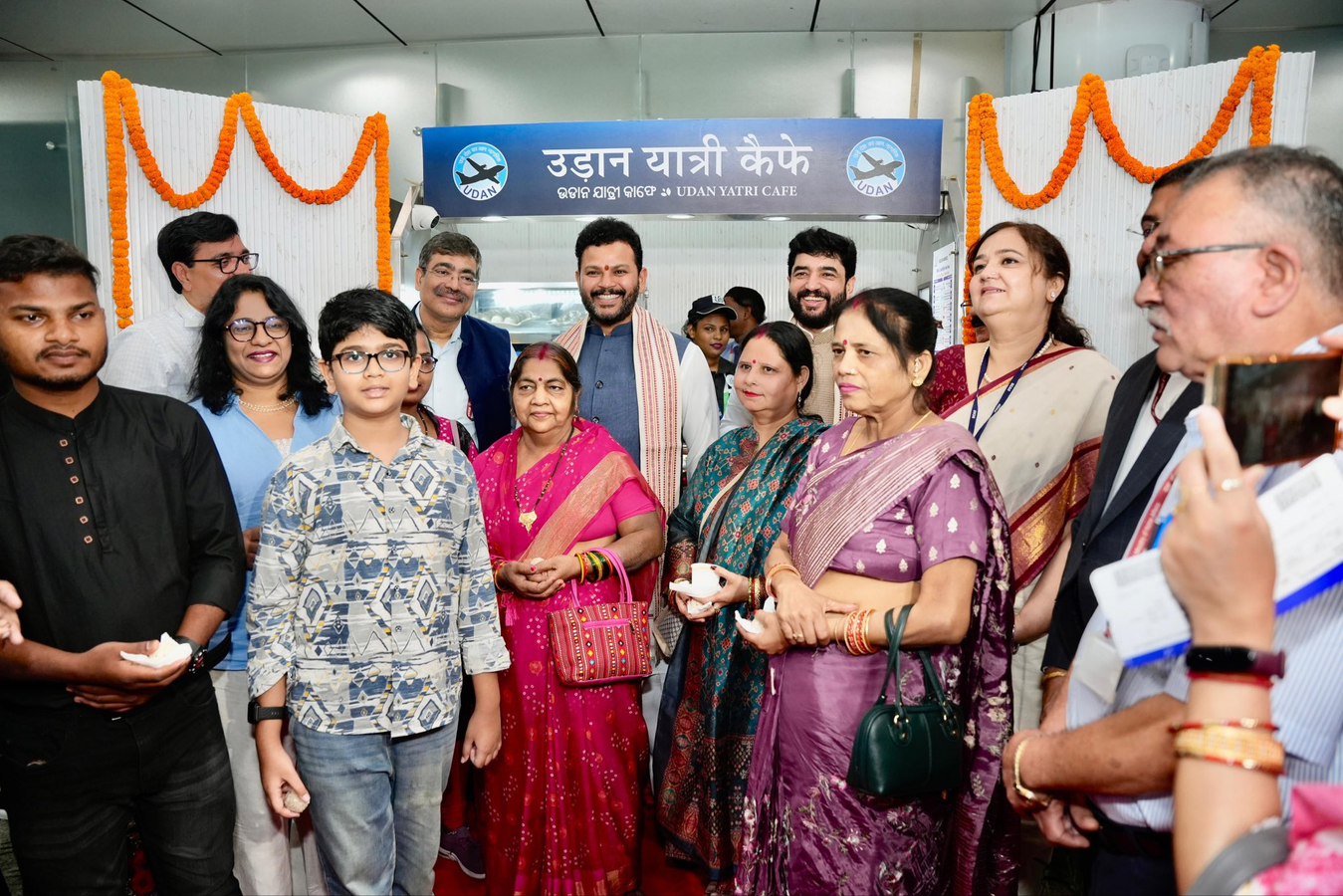 Airlines Ordered: 60% Free Seats to Boost Transparency.webp