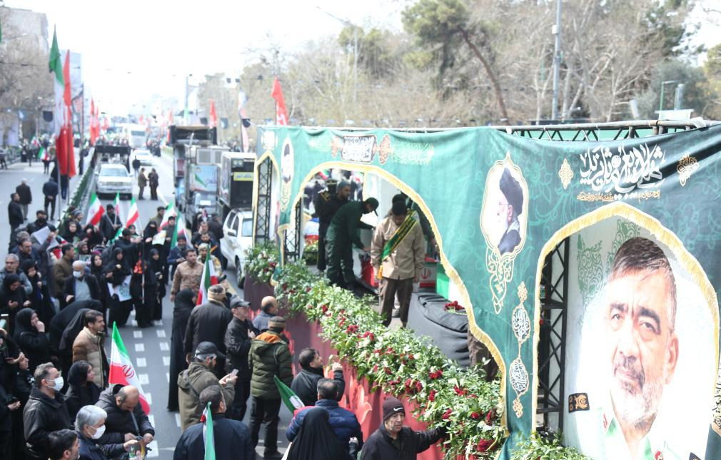 Iran Holds Funeral for Fallen Crew and Officials.webp