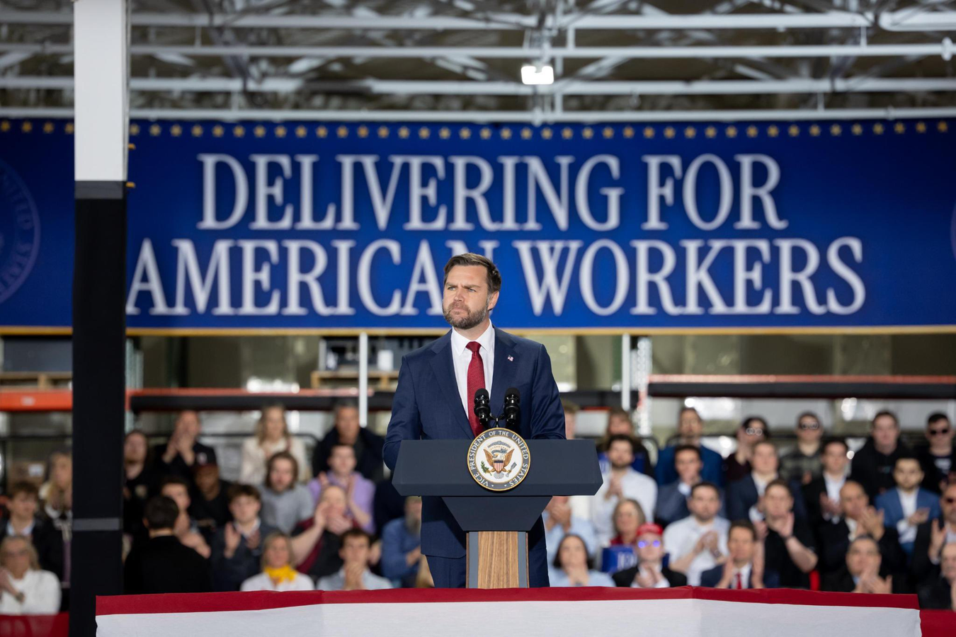 Trump Administration Focus on Manufacturing Gains in Michigan.webp