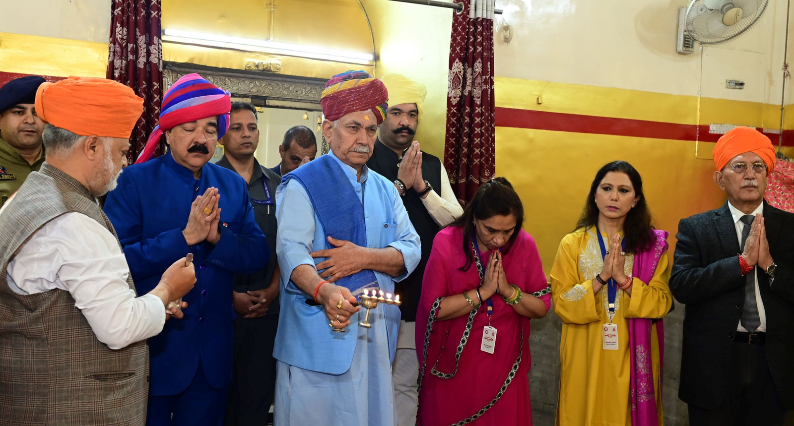 Jammu Aarti Highlights Spiritual Heritage and Tourism.webp