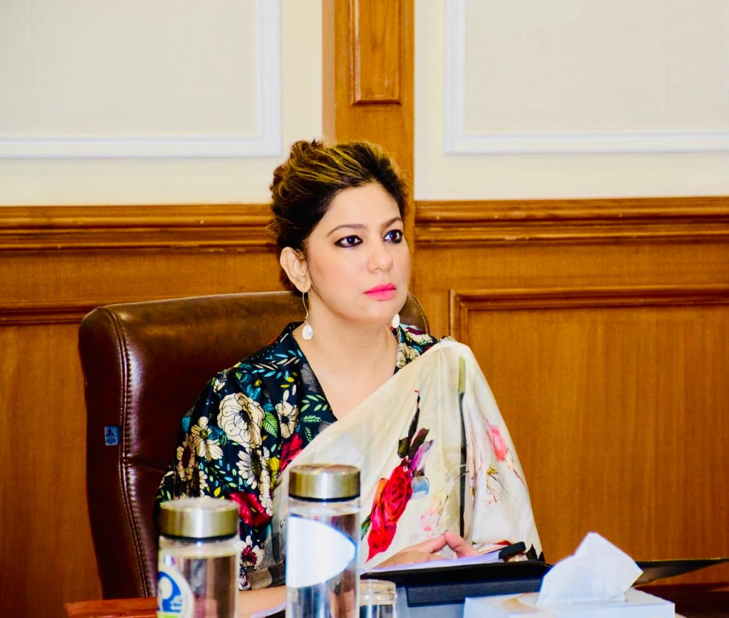 Yasha Mudgal Oversees J&KSCARD Bank Liquidation.webp