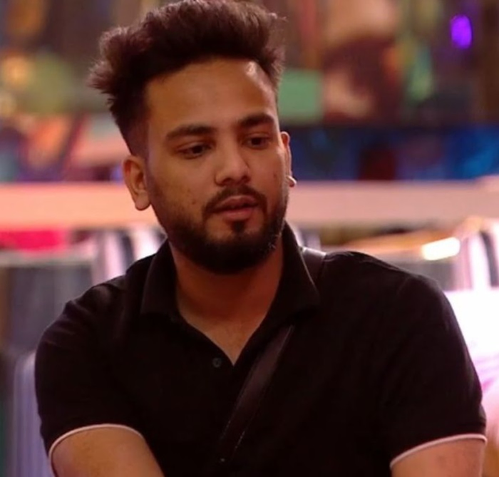 Legal Challenges Overthrown: Supreme Court Ruling in Elvish Yadav Case.webp