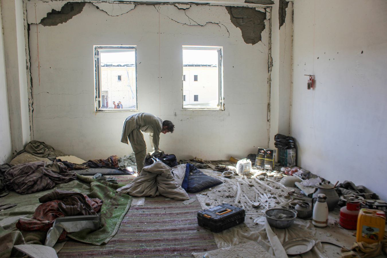 Afghanistan Reports Pakistani Shelling During Eid al-Fitr.webp