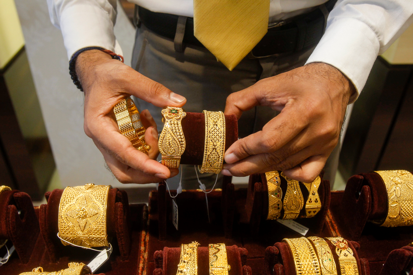 Gold Market Reacts to Improved Sentiment and US-Israel Developments.webp