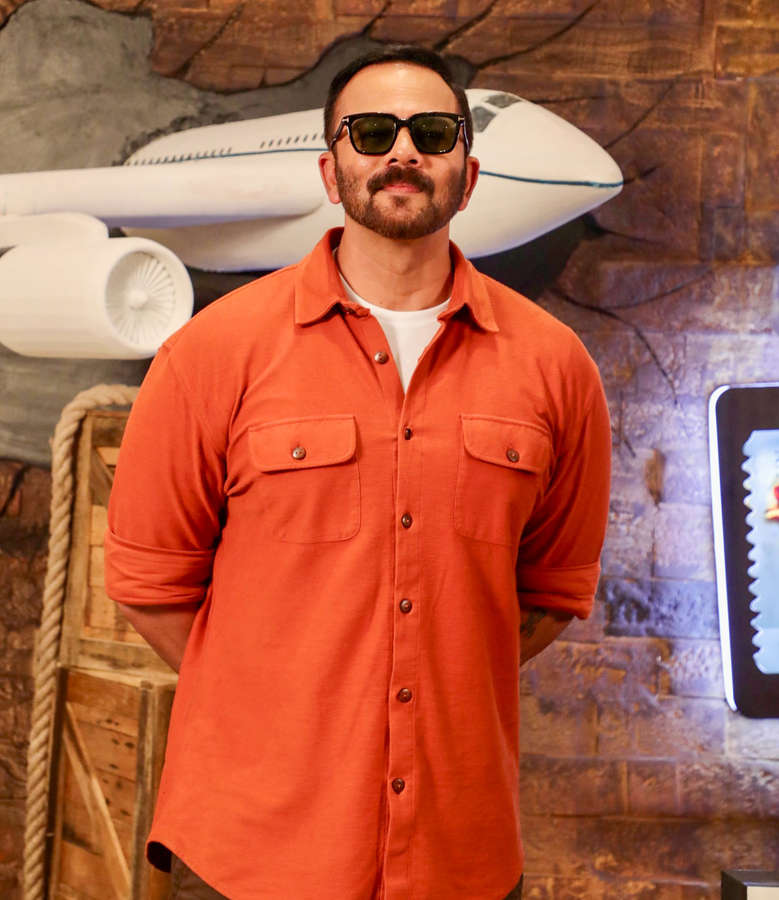 Firing at Rohit Shetty's House: Investigation Focuses on Key Accused.webp