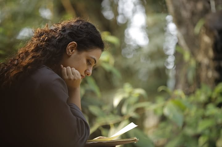 From 'Ala Modalaindi' to Producer: Nithya Menen's New Chapter.webp