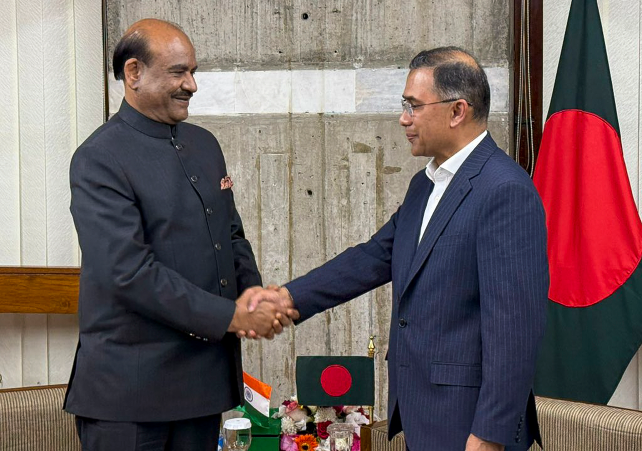 Om Birla Delivers Modi's Congratulatory Letter to Bangladeshi PM.webp
