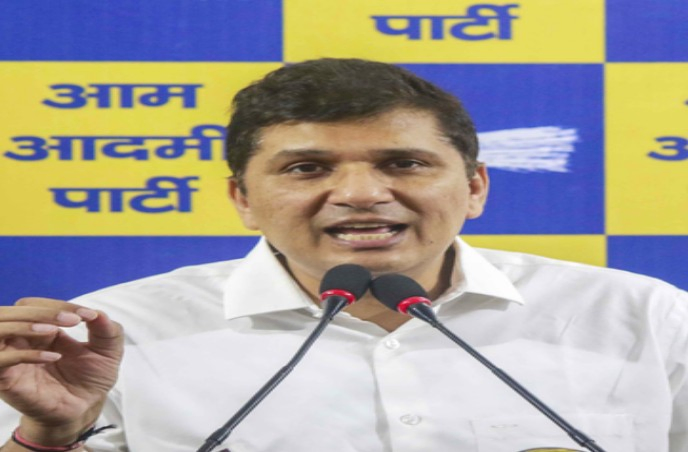 Delhi BJP Condemns AAP Leader's Newspaper Burning.webp