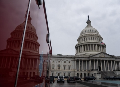 Capitol Threat Averted: Teen Arrested Outside Building.webp