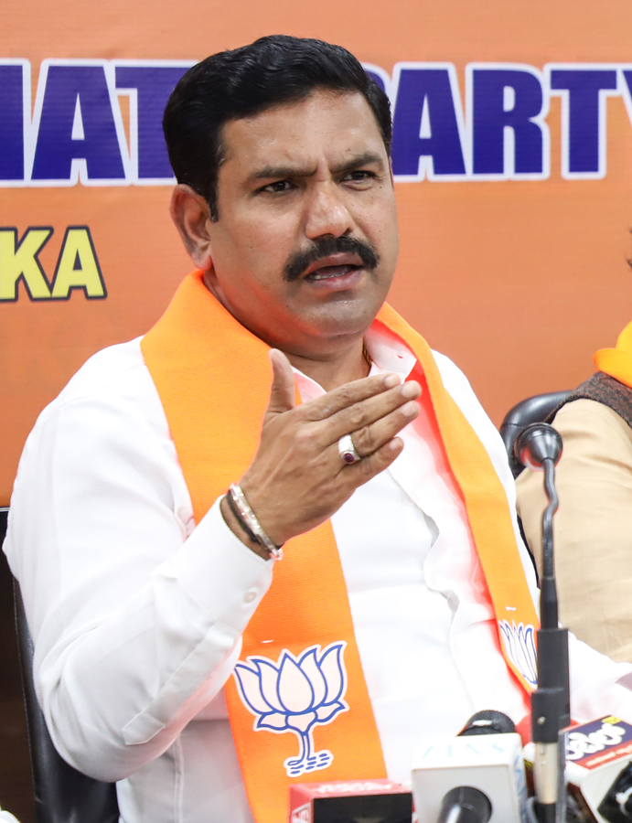 Vijayendra Criticizes Budget's Impact on Karnataka Development.webp