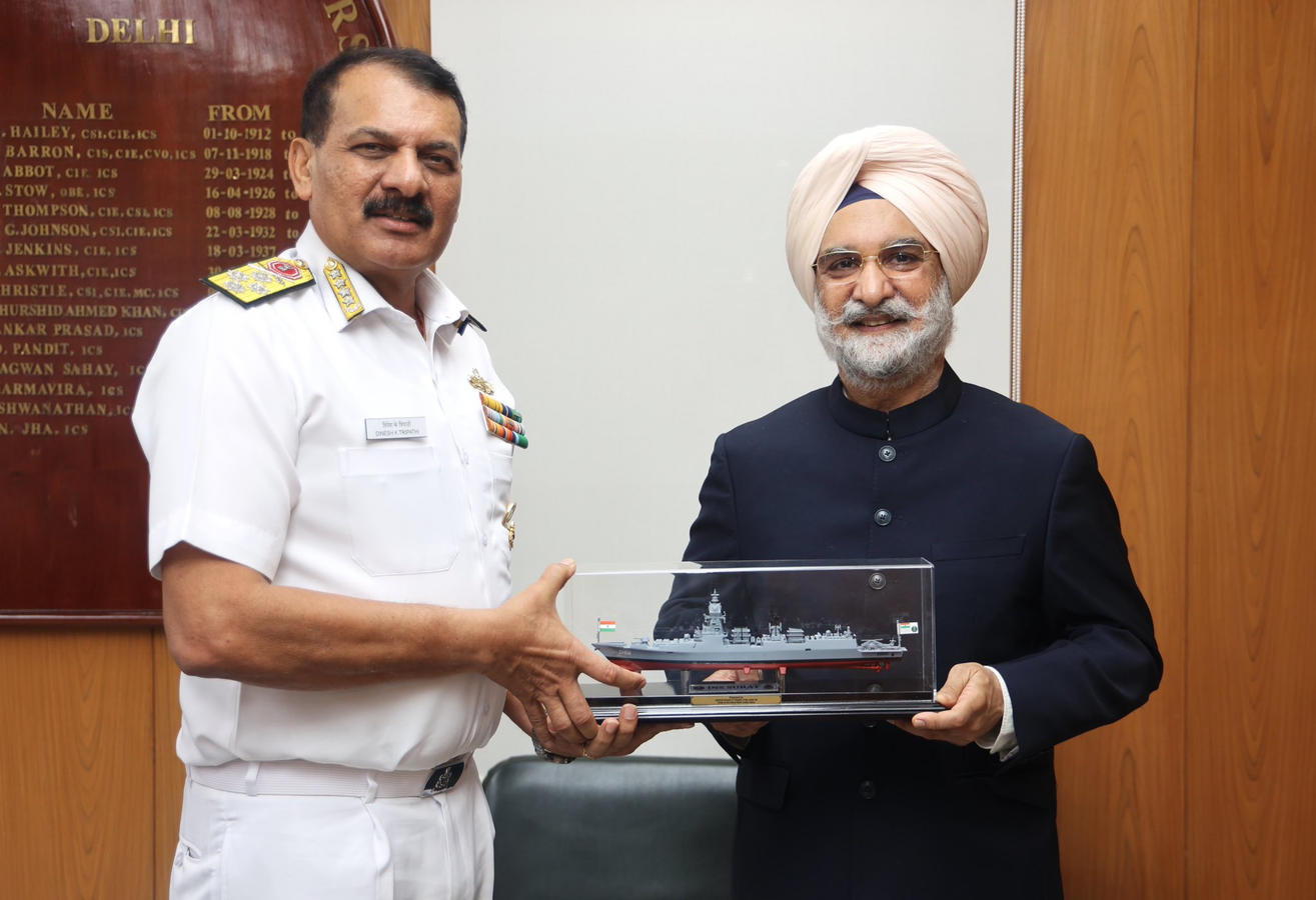 Sandhu Meets Navy Chief, Receives Ceremonial Gift.webp