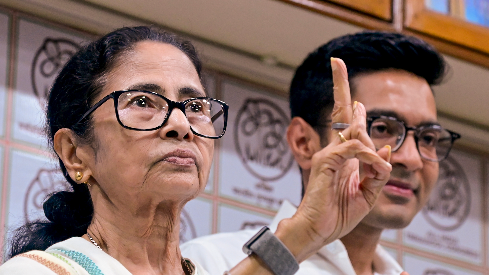 West Bengal Fears Citizenship Rollback Amidst Election Preparations.webp West Bengal Fears Citizenship Rollback Amidst Election Preparations.webp