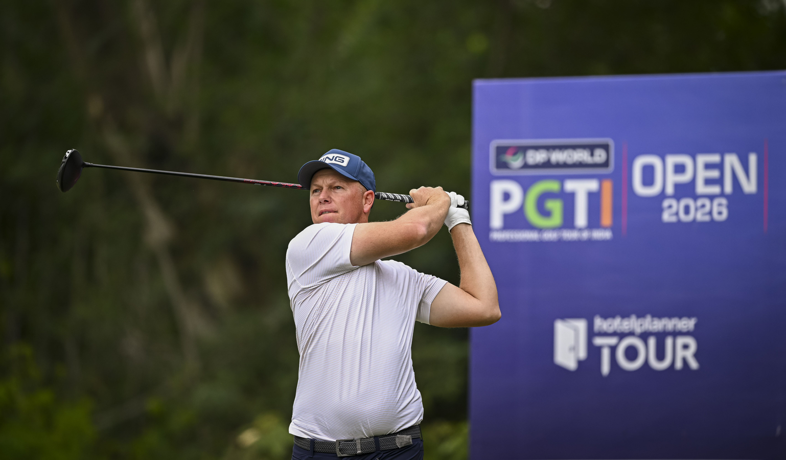 Race for Victory: Daffue and Khan Compete for Lead at PGTI Open