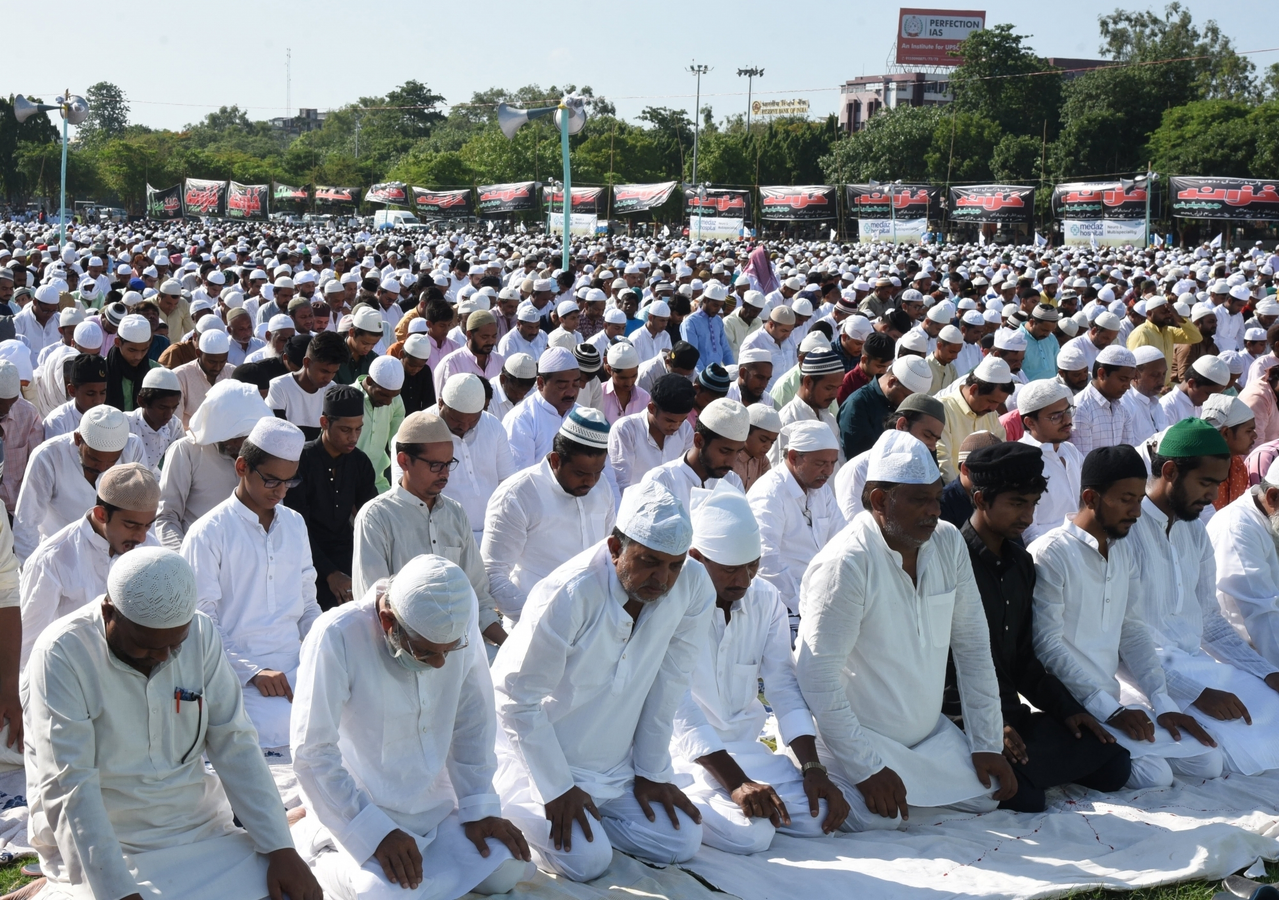 Eid Al-Fitr Celebrations in Bihar: Prayers at Gandhi Maidan.webp
