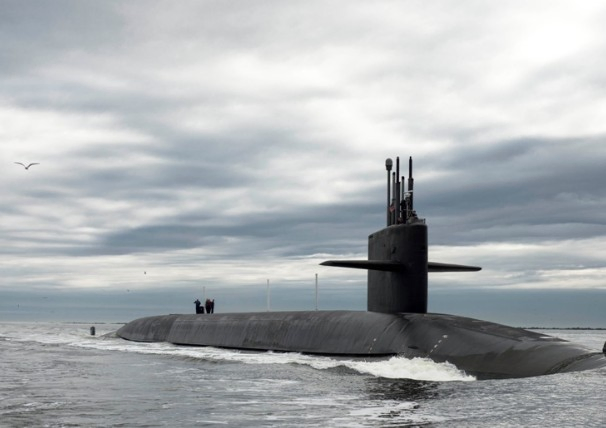 Tensions Rise: UK Submarine Deployment.webp