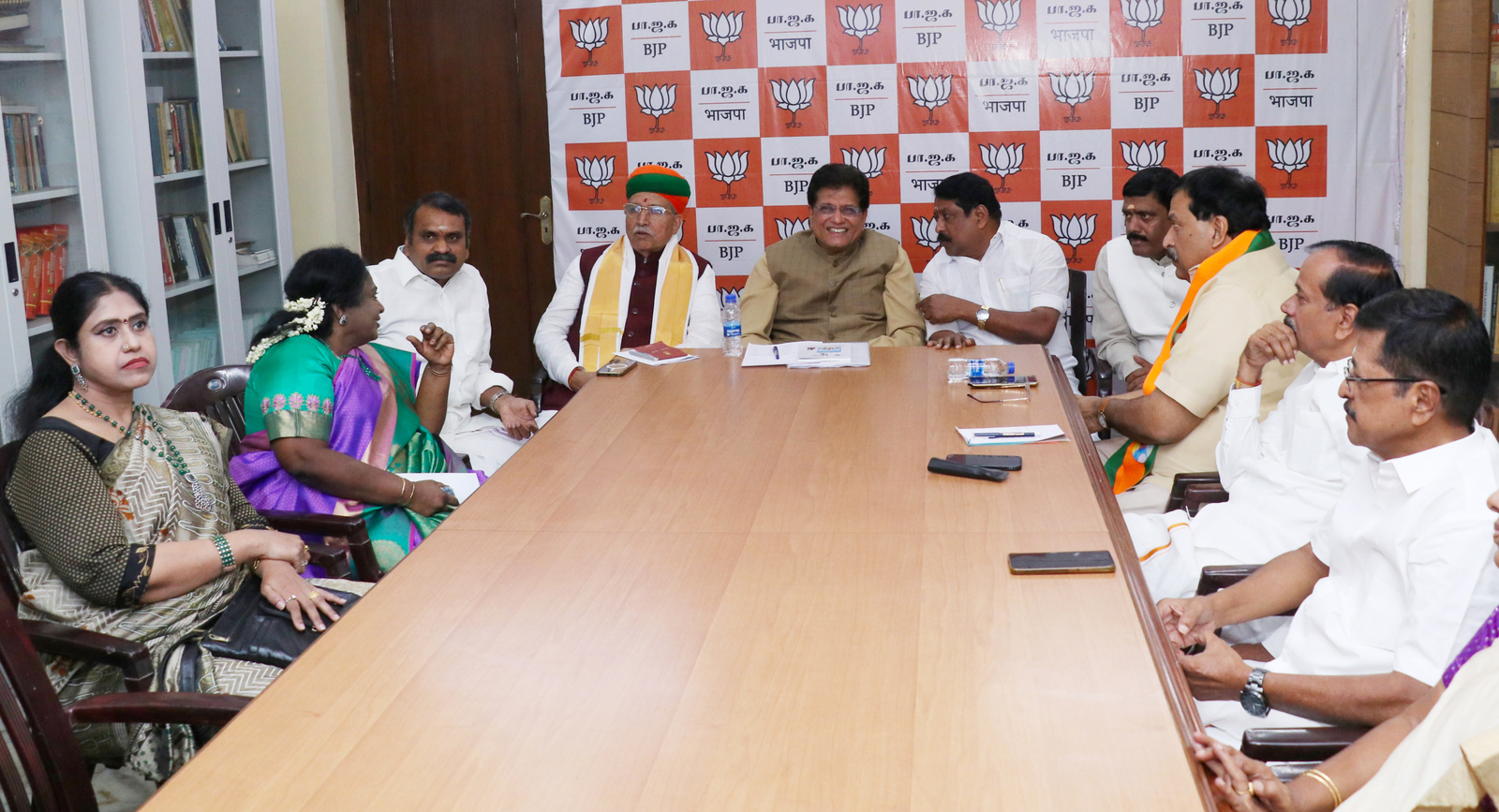 Chennai Discussions Aim to Seal Tamil Nadu Seat Agreement.webp