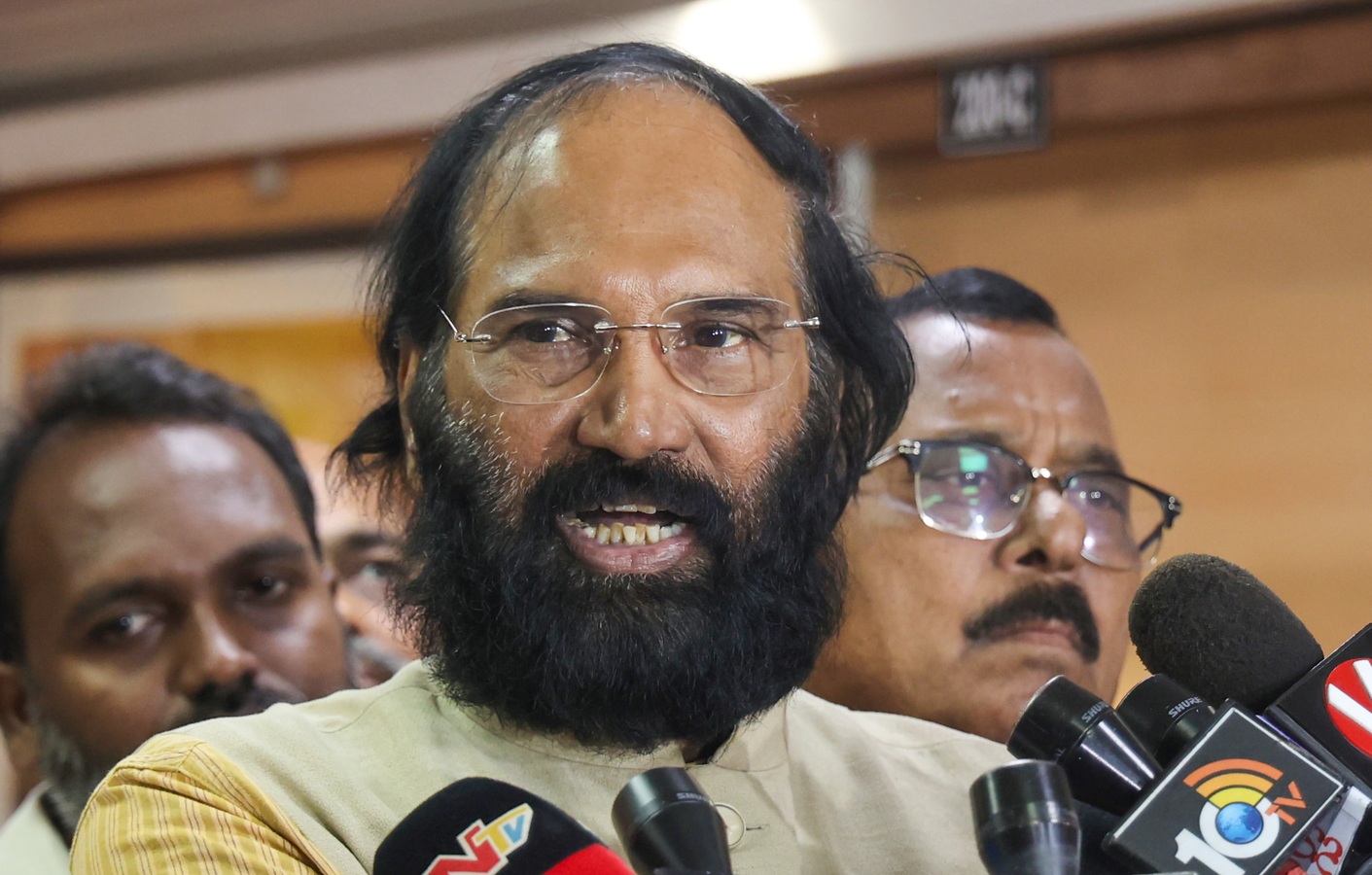 Rice Export Dispute: BRS Demands Investigation.webp