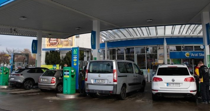 Thailand Confirms Oil Reserves, Implements Market Transparency Measures.webp